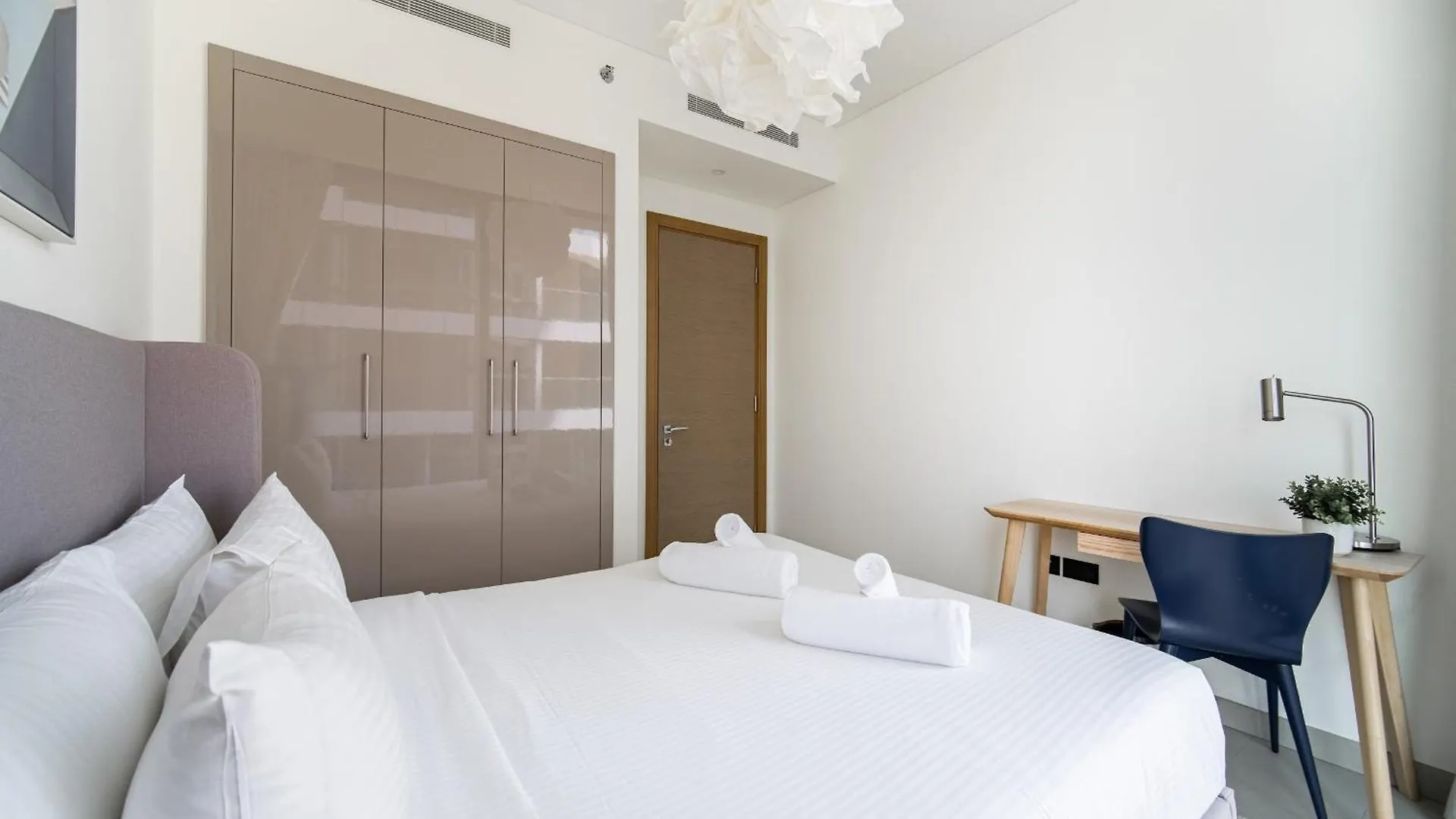 Kid-Friendly 2Br - Secure, Central And Peaceful Dubai