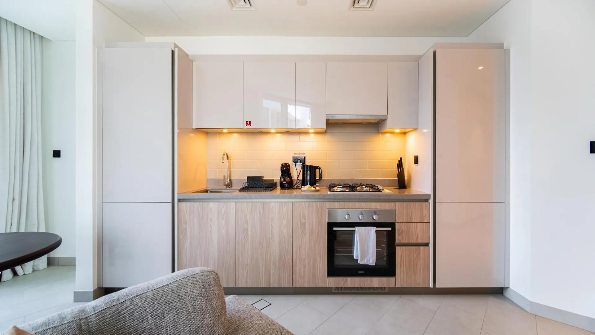 Apartment Kid-Friendly 2Br - Secure, Central And Peaceful Dubai